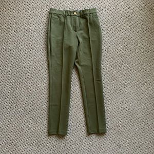 BNWT Chico’s “the so slimming slim leg- Elyse”